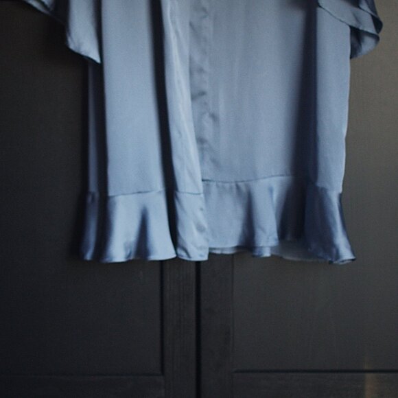 Victoria's Secret | NWT Satin Midi Nightrobe w Ruffle Hem - Picture 4 of 8